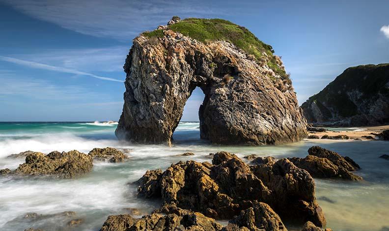 Witness Ancient Geological Formations at Horse Head Rock